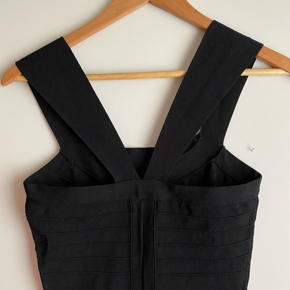 EXPRESS Form Fitted Dress - Picture 4 of 6